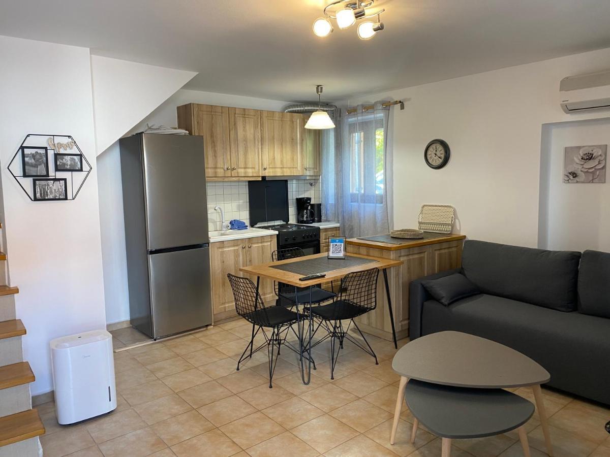 Romantic Maisonette In The Heart Of Pythagoreio Rh Door Екстер'єр фото